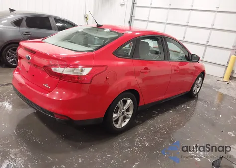 2014 Ford Focus Se z USA, uszkodzony, nr VIN 1FADP3F27EL266294